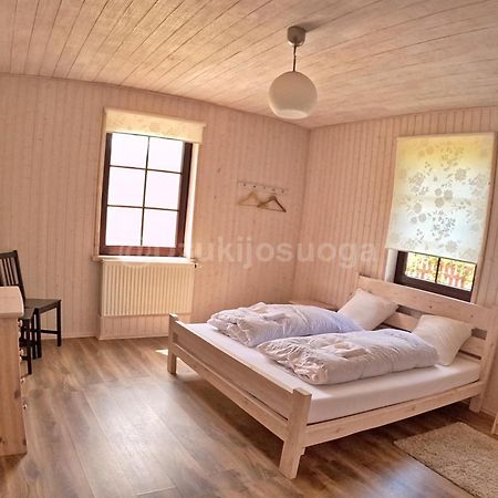 Maison d'hôtes Dzukijos Uoga à Virsurodukis Extérieur photo